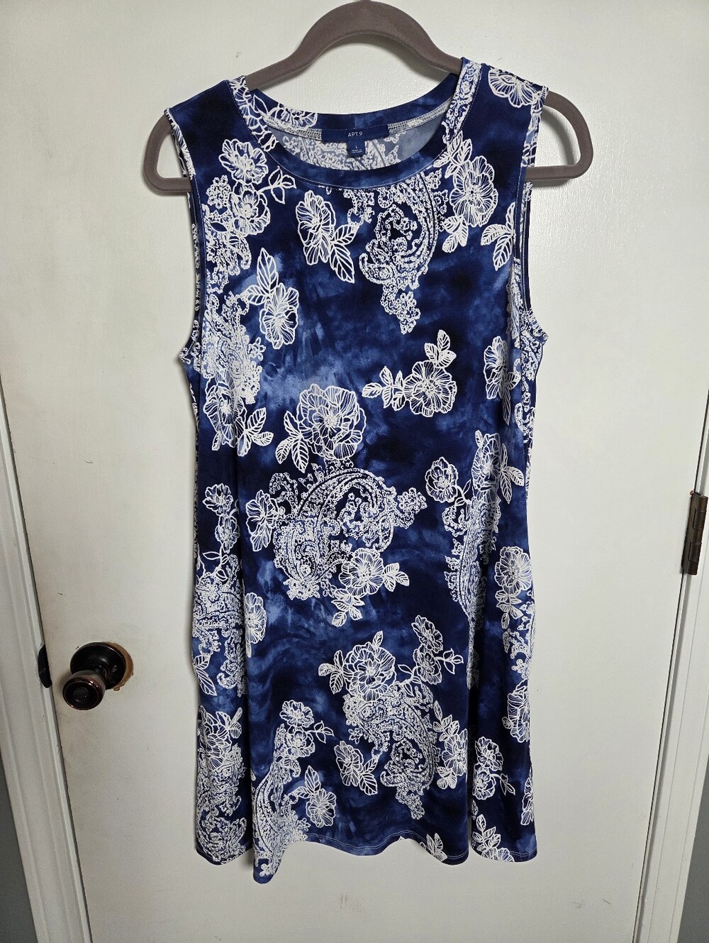 Apt 9 Blue paisley floral sleeveless dress Size Large